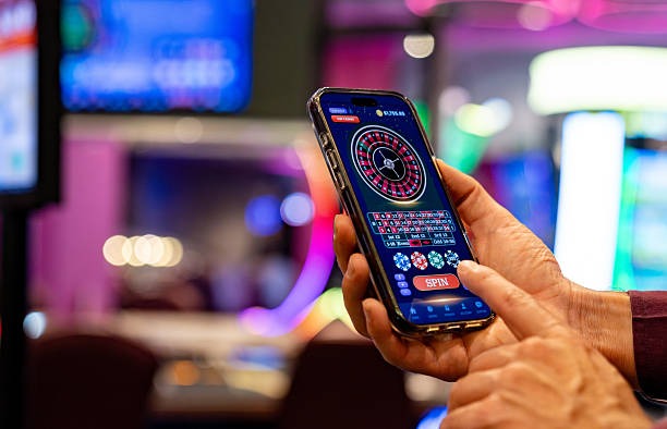 Weekly cashback settlement showing earnings from live table play and slots on habanero188